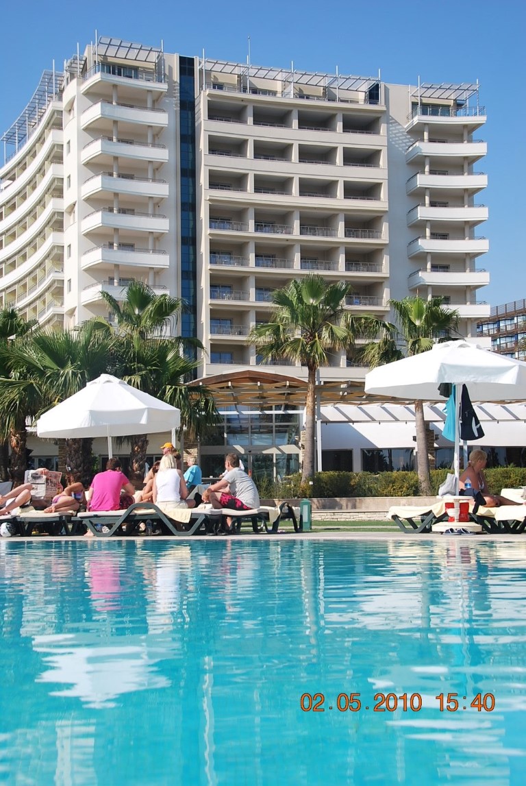 imagini hotel BARUT LARA